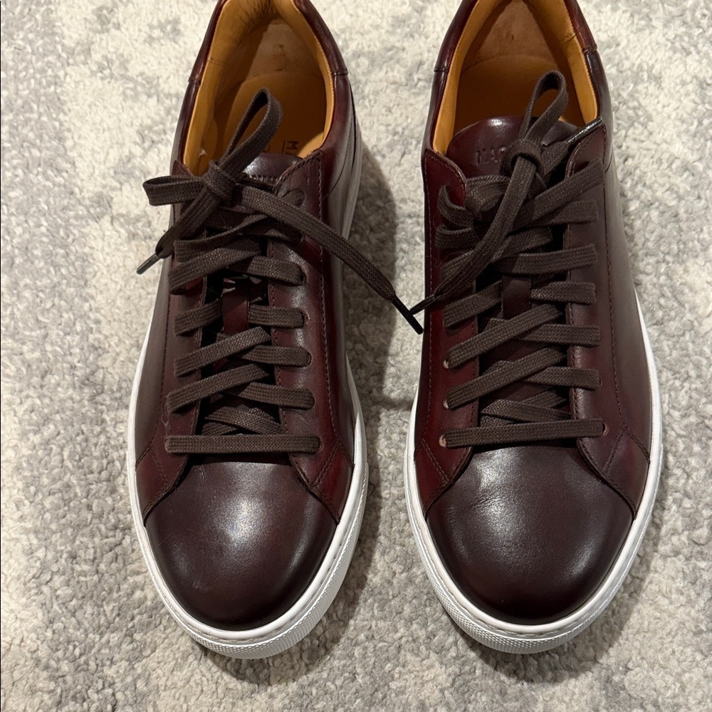 Magnanni leather sneaker New